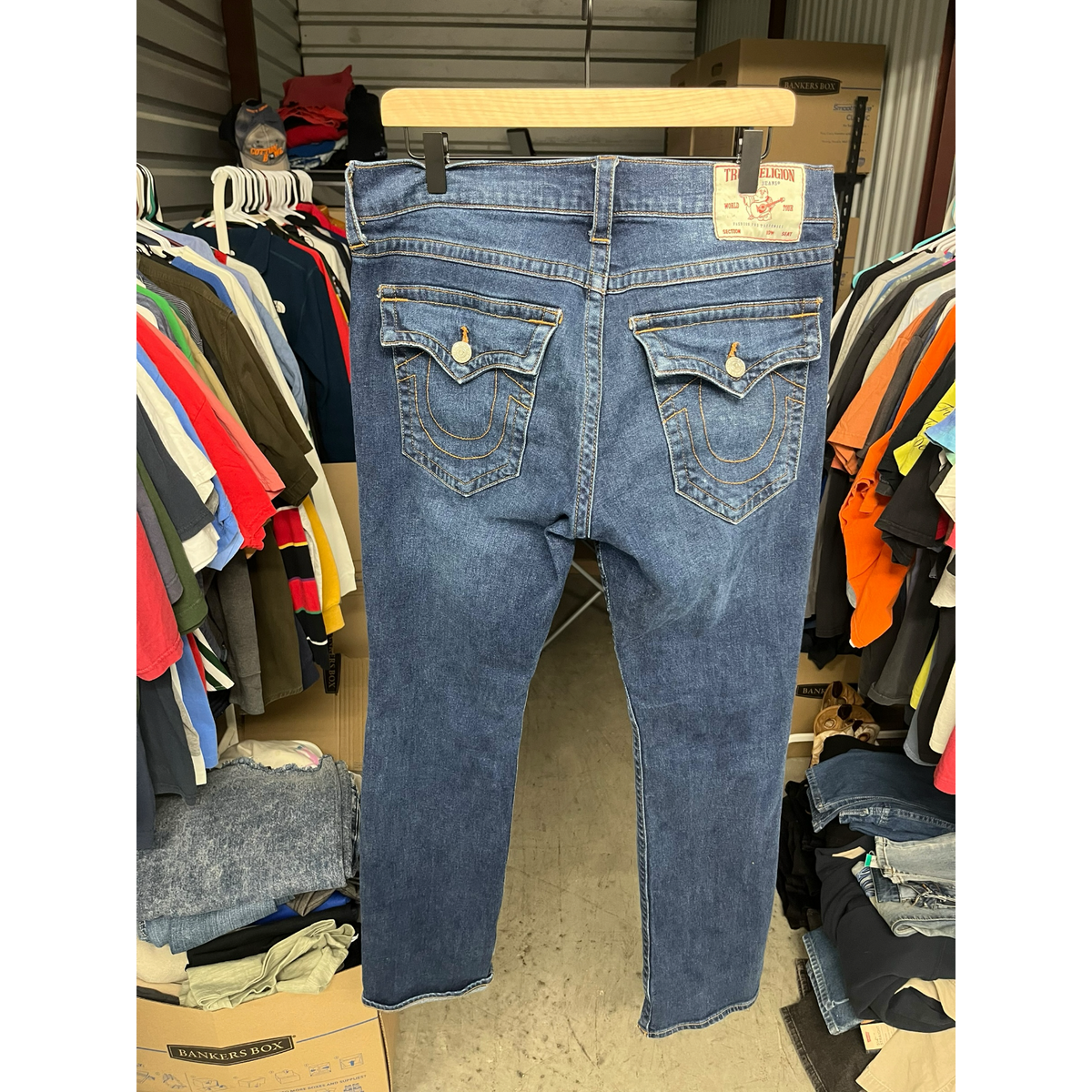 True Religion Ricky Relaxed Straight Jeans Mens 32 Medium Wash Blue Denim