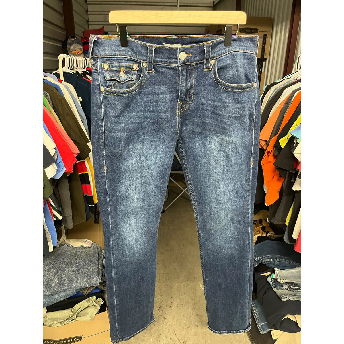 True Religion Ricky Relaxed Straight Jeans Mens 32 Medium Wash Blue Denim