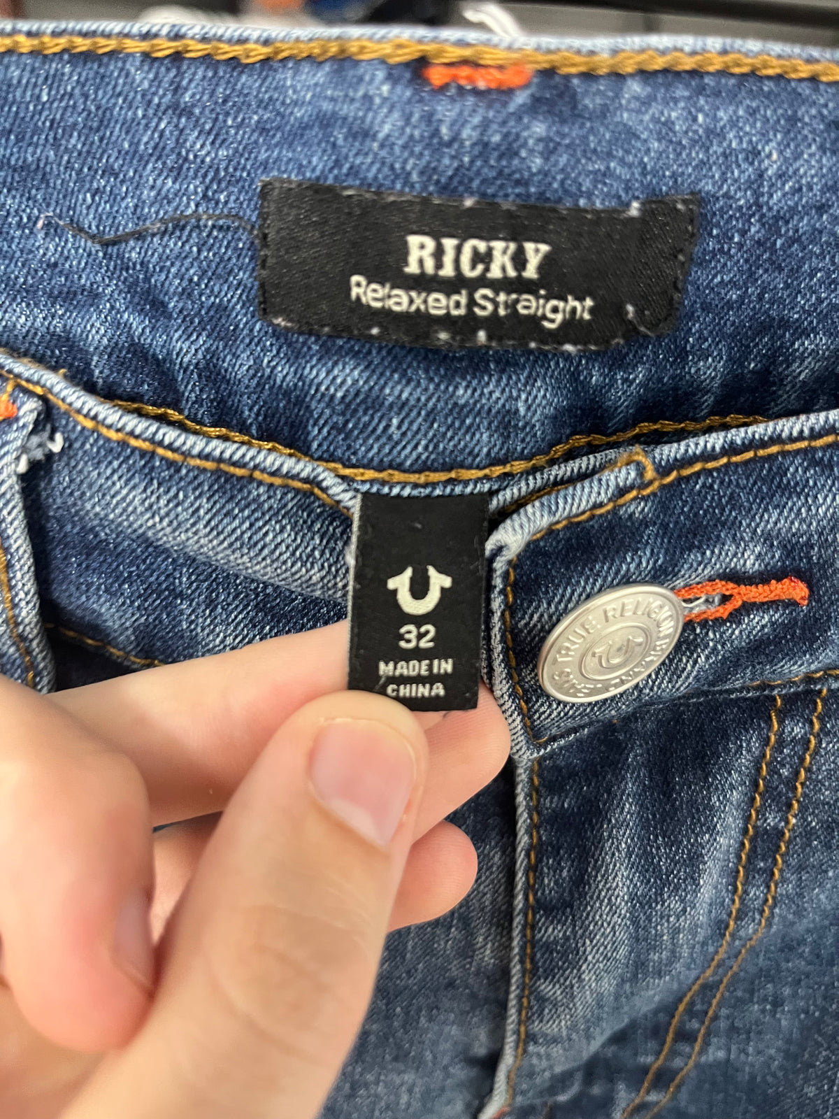 True Religion Ricky Relaxed Straight Jeans Medium Wash Blue Denim Size 32 y2k