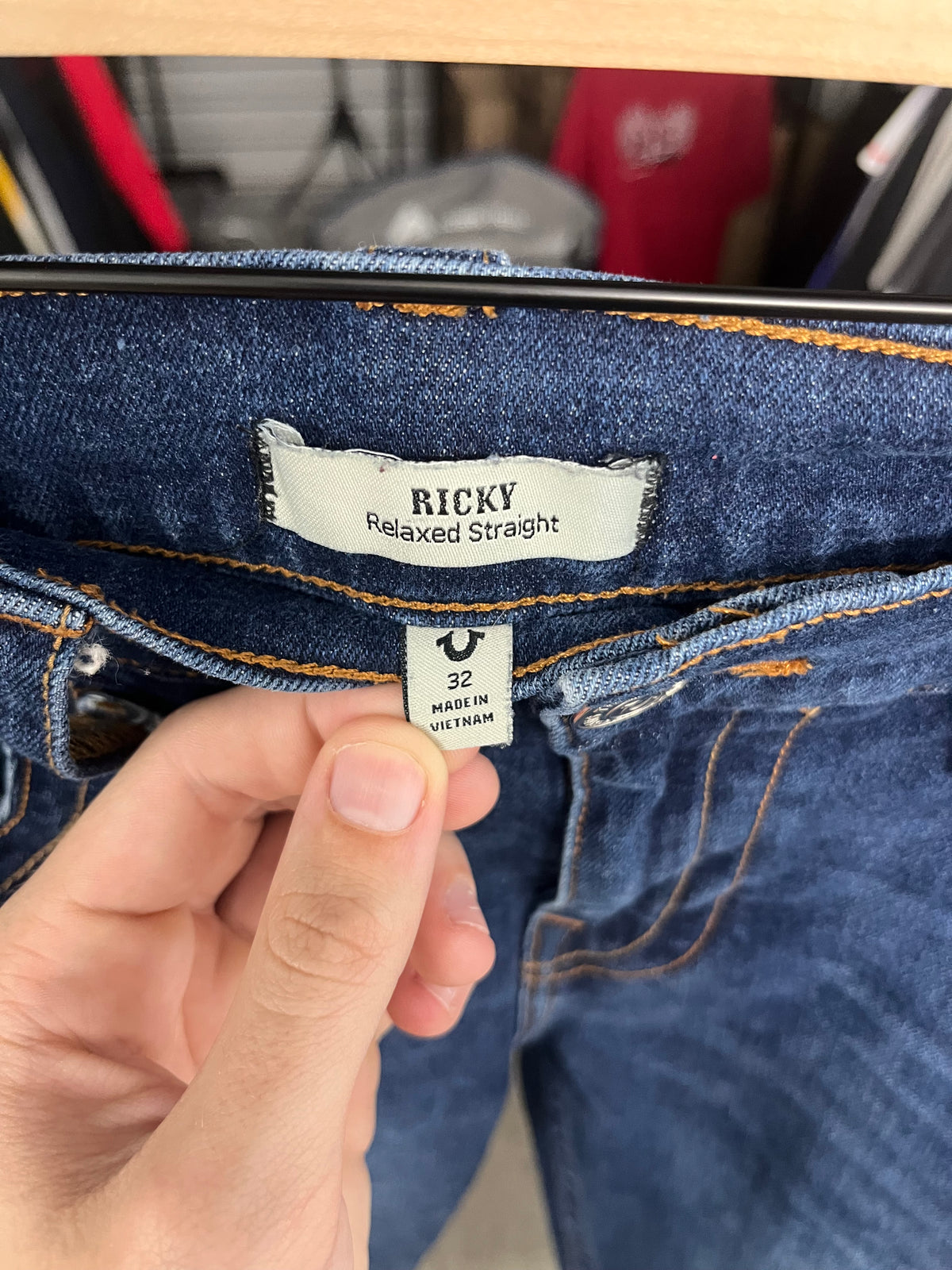 True Religion Ricky Relaxed Straight Jeans Mens 32 Medium Wash Blue Denim