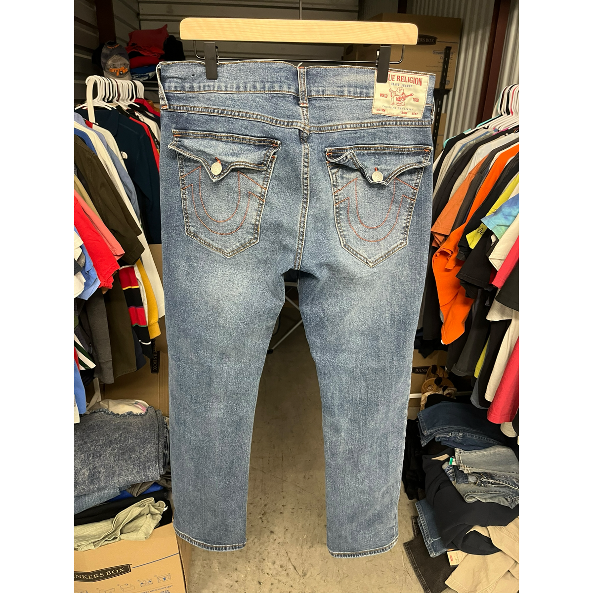 True Religion Ricky Relaxed Straight Jeans Medium Wash Blue Denim Size 32 y2k