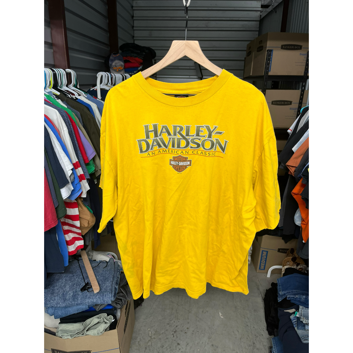 Harley-Davidson An American Classic Graphic T-Shirt Mustard Yellow Mens XL