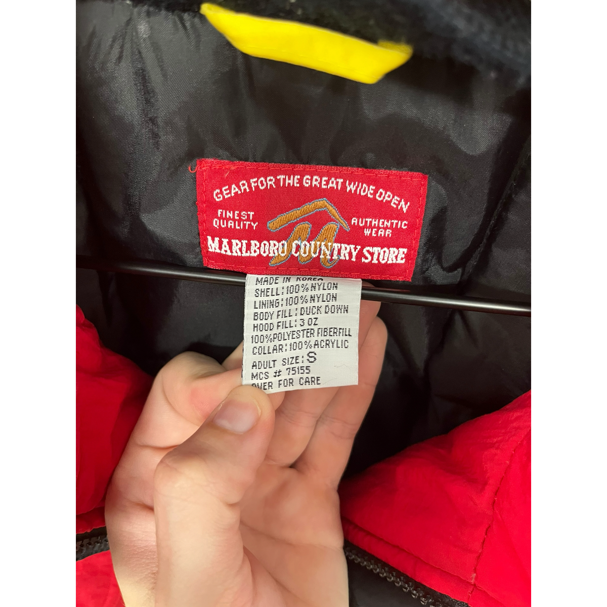 Vintage 90s Marlboro Country Store Red Black Puffer Parka Jacket Mens S